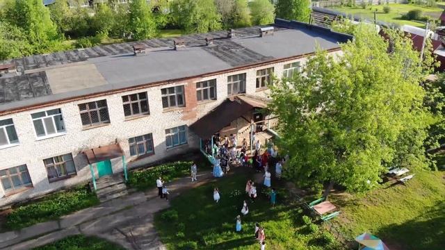 Запуск шариков на выпускном