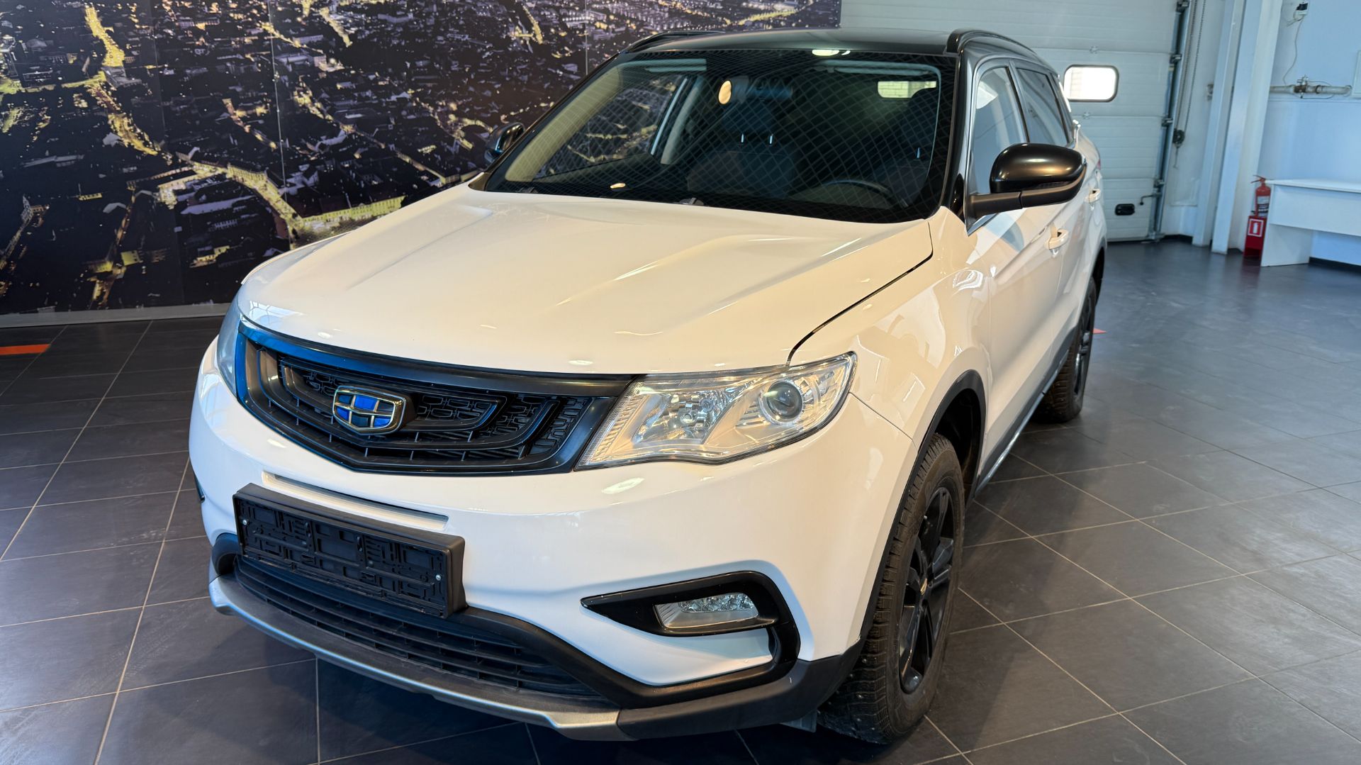 Geely Atlas 302229 - Вы можете купить в автосалоне АВРОРА Ростов-на-Дону Малиновского 54 Адробь1 смотреть онлайн