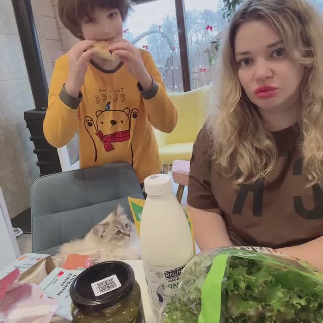 Распаковка чек 🛍️ влог обзор покупка в пятерочке ✅ что можно купить на 2700 рублей 😱 смотреть онлайн