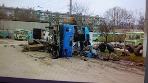 Новороссийский троллейбус до и после.