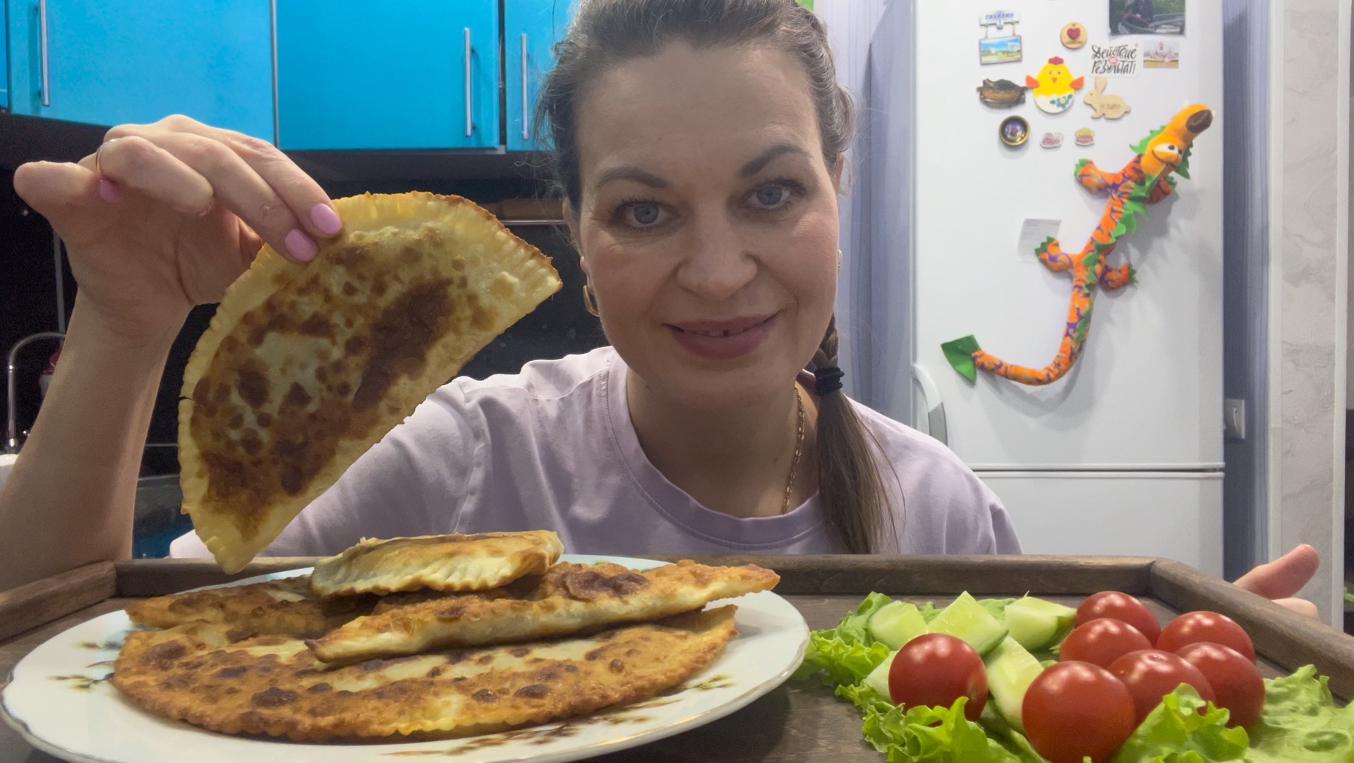 МУКБАНГ ЧЕБУРЕКИ/MUKBANG ЕДА ОБЖОР