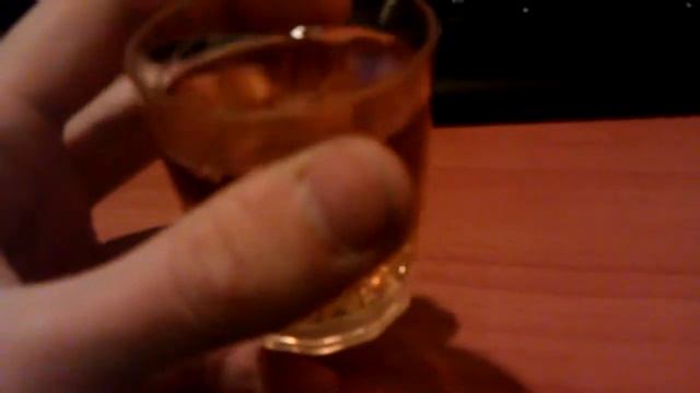 Бадья вискаря и светодиодная стопка смотреть онлайн