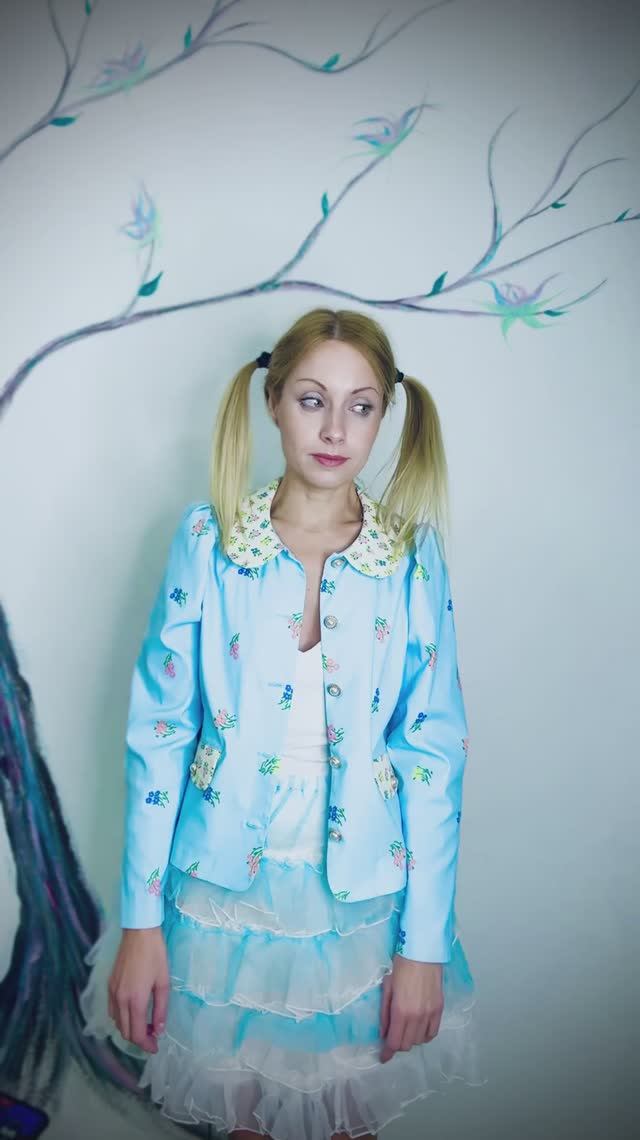 Вика Улялюм СОБАКА-БАРАБАКА