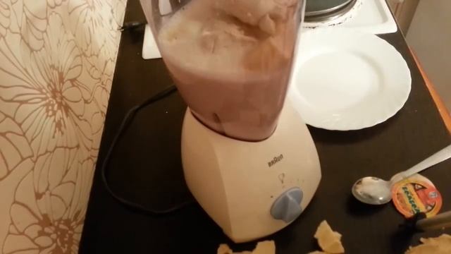 Как сделать молочный коктейль. Рецепт молочного коктейля от Ивана! смотреть онлайн