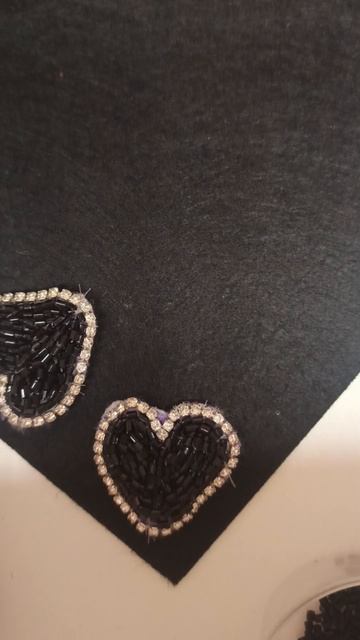 вышиваю серьги из бисера