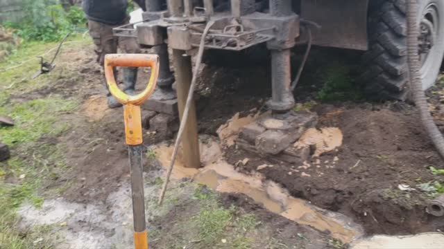 Бурение скважин на воду под ключ в Московской области - как делают, цена и установка за метр смотреть онлайн