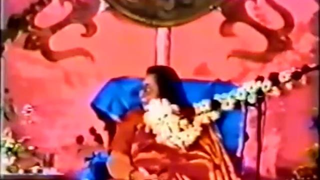 13.07.1994 г. "Основа Дхармы". Пуджа Шри Вишну. Париж. Франция. смотреть онлайн