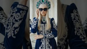 Три белых коня