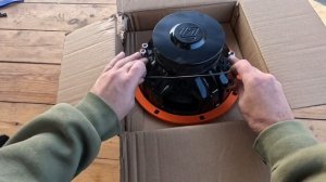 Установка активного сабвуфера DL Audio Gryphon Lite 10 V.3 SE