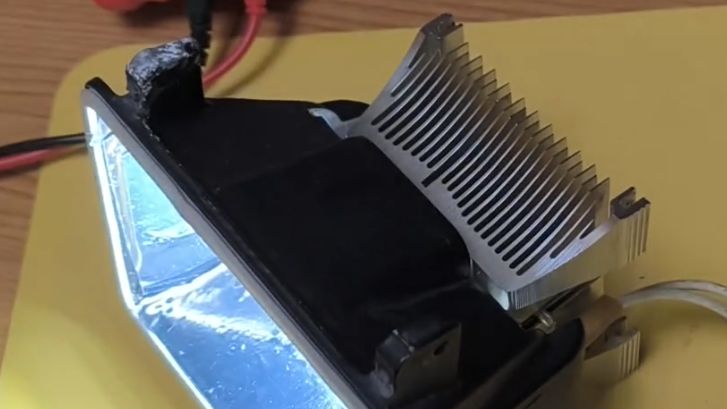 Переделка прожектора с галогенки 150Вт на LED матрицу 30Вт
