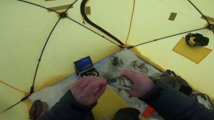 Прикольная рыбалка для души и проверка перемётов на налима.