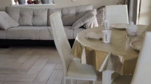 Первый этаж