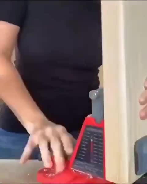 Интересный стол с секретом. смотреть онлайн