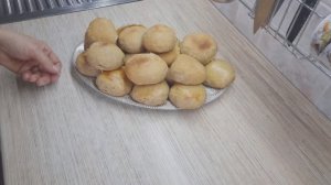 Дрожжевые булочки из цельнозерновой муки на воде.