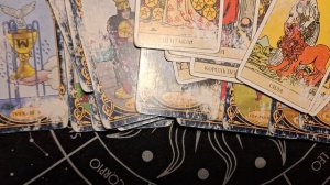 ТАРО РАСКЛАД\ КТО О ВАС НАПРЯЖЕННО ДУМАЕТ В ПОСЛЕДНЕЕ ВРЕМЯ?!