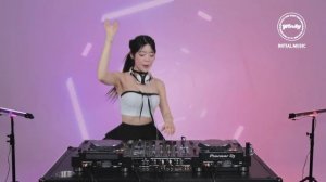 DJ WINDY - 새해 복 많이 받으세요!🐧 2025 최신 클럽 EDM💥🚀  DJ WINDY CLUB MIX #26