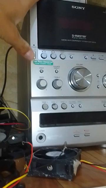 Отмыл переднюю панель музыкальному центру SONY смотреть онлайн