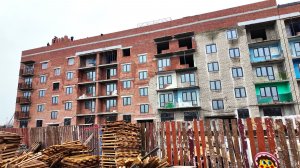 Строители Югры к зиме подготовили дом в Авдеевке