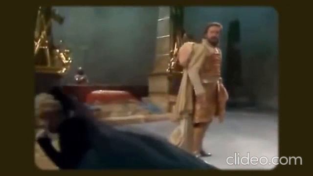 Томлинсон — «Никогда не отвергай нежного любовника»