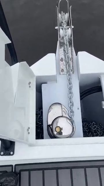 Якорная лебёдка на WINDBOAT 7.0 boating лебедка #якорнаялебёдка #fishing #boatlife #рыбалка