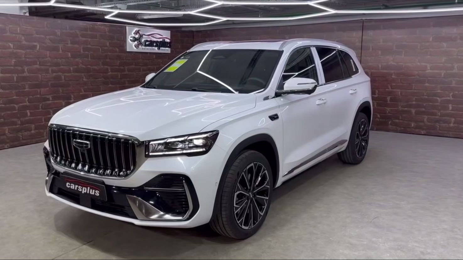 🚙 Geely Monjaro 2026 модельный ряд в наличии в автосалоне Cars Plus смотреть онлайн