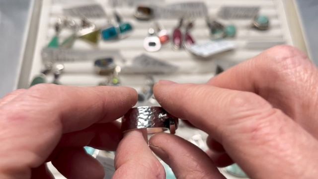 НОВОГОДНИЕ ПОДАРКИ РОДНЫМ И БЛИЗКИМ 🎄 10.12.2025 смотреть онлайн