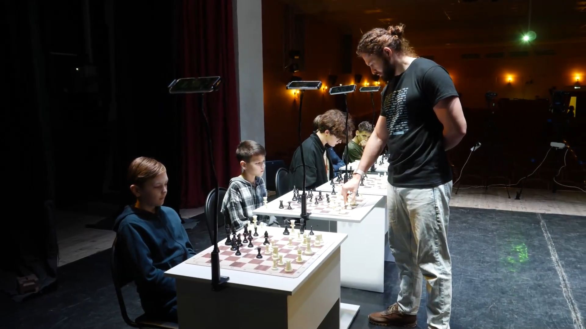 Cеанс одновременной игры смотреть онлайн