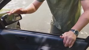 hyundai getz как снять - поставить наружный молдинг ( бархотка ) на дверь