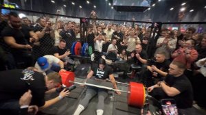 Мировой рекорд по ягодичному мостику