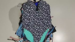 Лот 1537 Купальники Германия КРЕМ 1860р_кг 5,6кг 34ед