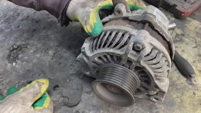 Диагностика и ремонт генератора Хонда Сивик 4д. смотреть онлайн