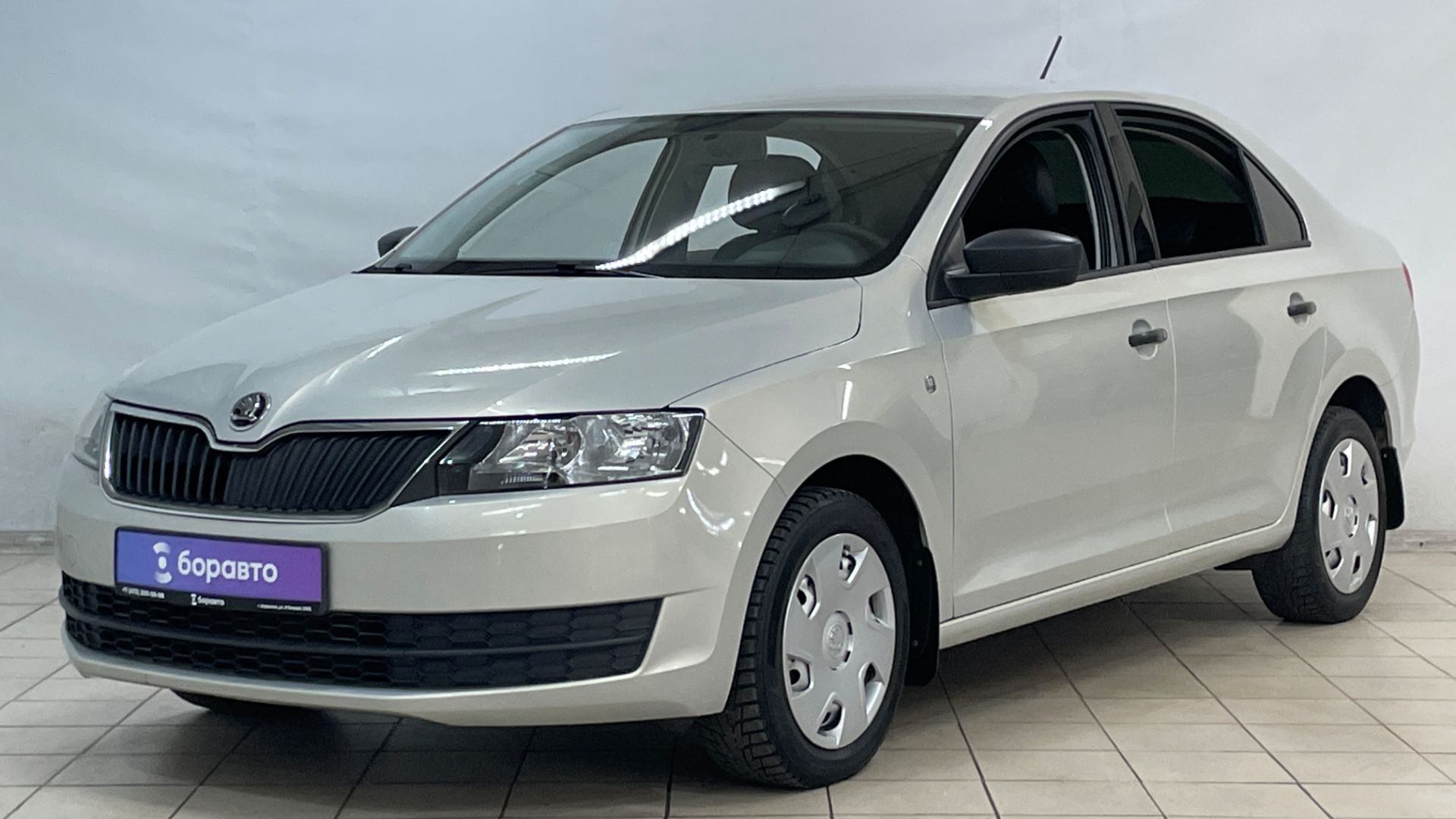 SKODA RAPID смотреть онлайн
