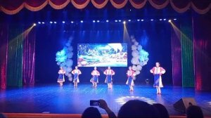 В цветочном саду