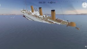 Британник тонет