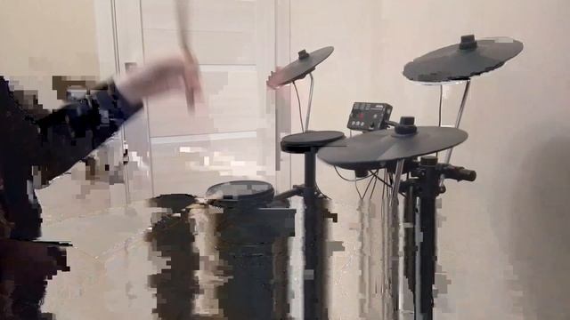 Рок-песня под минусовку на барабанах