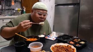 КОРЕЙСКИЙ ОБЕД ЗА 400 РУБЛЕЙ (8000 KRW): ASMR МУКБАНГ