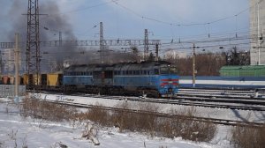 Тепловоз 2ТЭ116У-0090 с дозаторами.