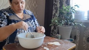 РЕШИЛА ПЕЛЬМЕНЕЙ НА ЛЕПИТЬ.