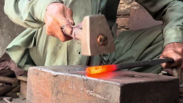 Переработка старых листовых рессор в ножницы для резки металла смотреть онлайн