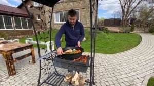 Рулька в казане на свежем воздухе