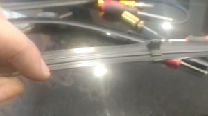 меняем резинки на дворниках lada vesta NG