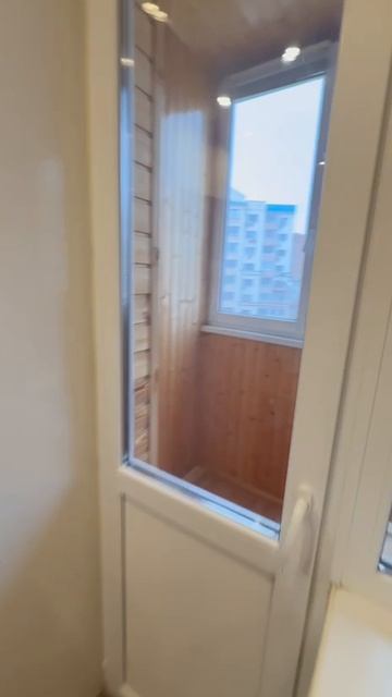 Данная квартира - это идеальное предложение для тех, кто ищет комфорт и уют в самом сердце города. смотреть онлайн