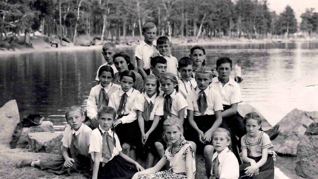 Колесо истории. Выпуск 1 смотреть онлайн