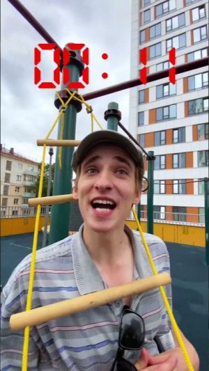 Невозможно подняться по этой лестнице💔😭 #comedy #funny #memes