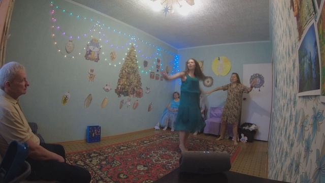 День рождения Андрея — ведущего нашего племени по пути жизни!!! смотреть онлайн