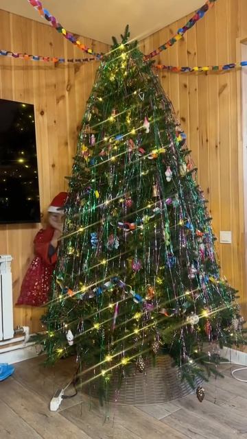 Наша ёлочка в этом году🎄как вам? 
#shorts
