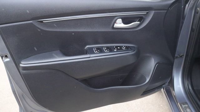 Kia Rio смотреть онлайн