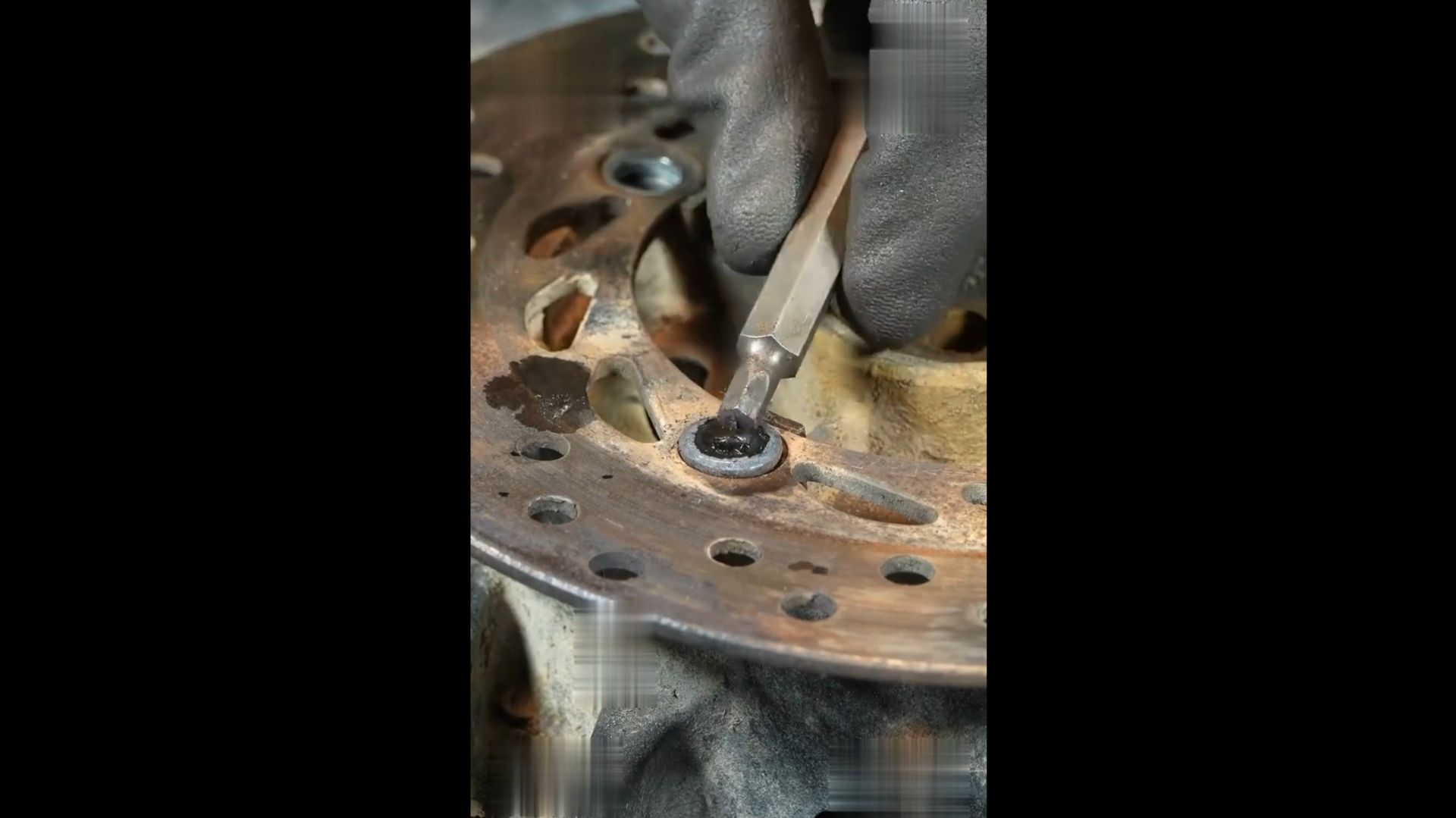 Высверливание болта смотреть онлайн