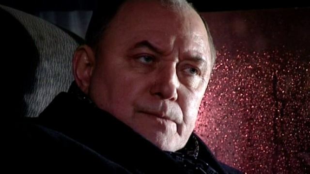 Глухарь. Генерал ментов 1000 рублей сожрать заставил смотреть онлайн