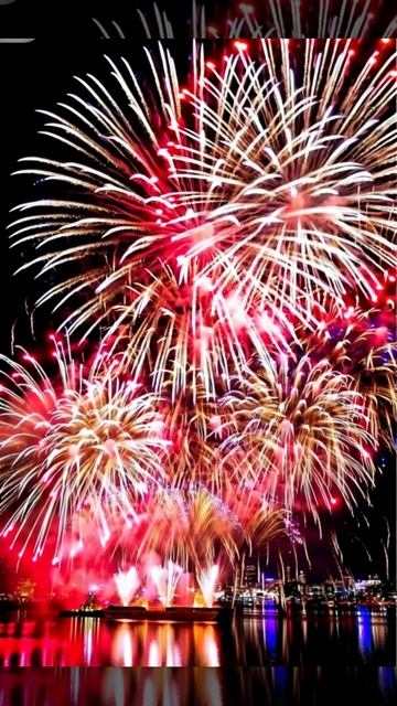 Футаж. Салют. смотреть онлайн